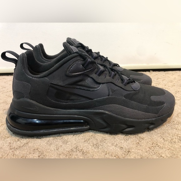 Nike Air Max 270 React Black Oil Grey Size 9.5 - Picture 2 of 11